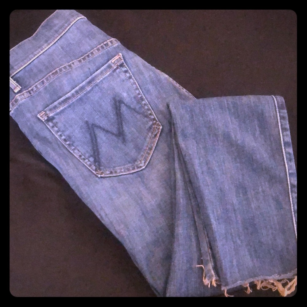 MOTHER DENIM High Waisted Looker Ankle Fray